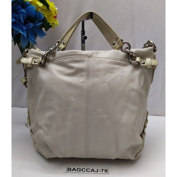 Coach Ivory Soft Leather Snakeskin Detail Zipper Hobo Shoulder Bag - Picture 2 of 13